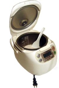 Rice cooker with lid open